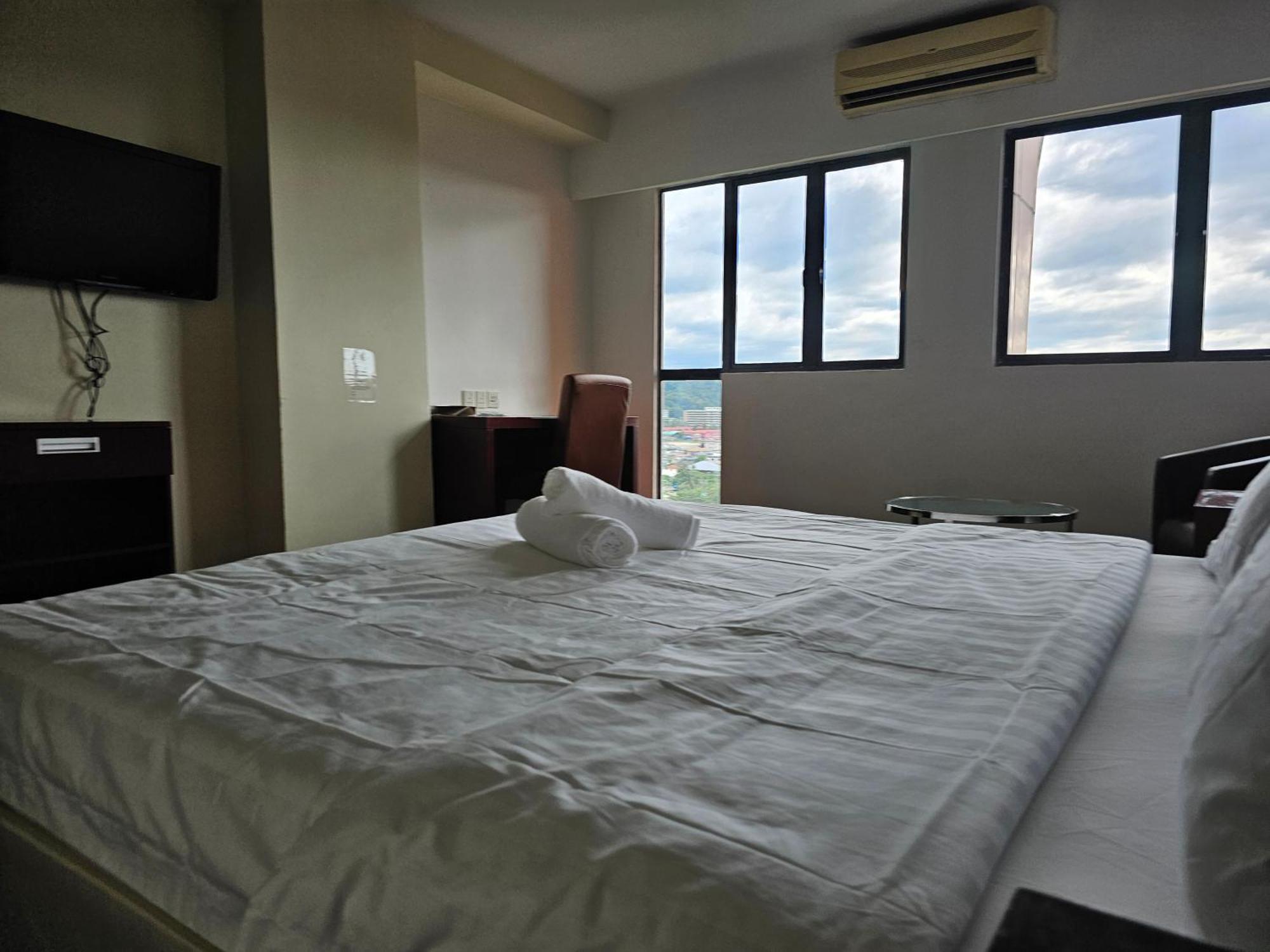 Kota Kinabalu City Ensuite At Scsp Ming Garden Esterno foto